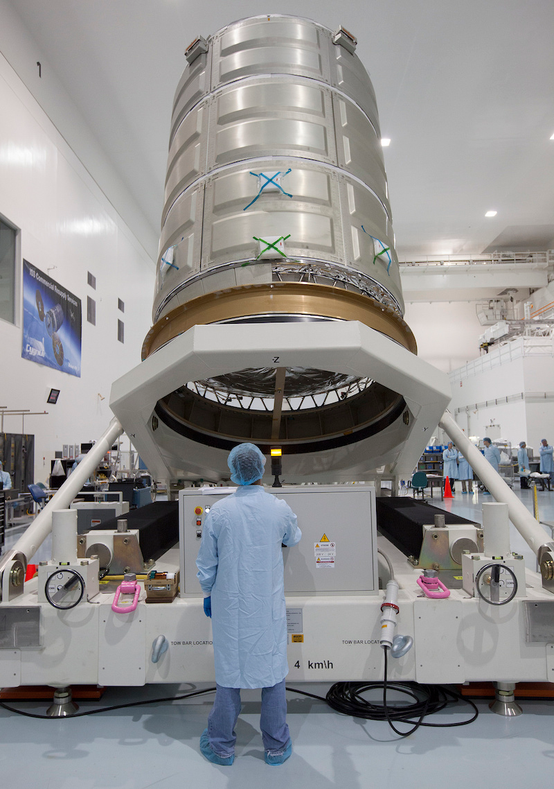 Illustration for article titled Watch the Cygnus Get Ready for Its First Post-Explosion Cargo Run to the Space Station